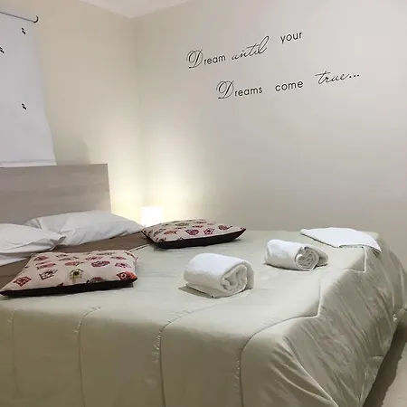 Bed & Breakfast A Casa Di Alba