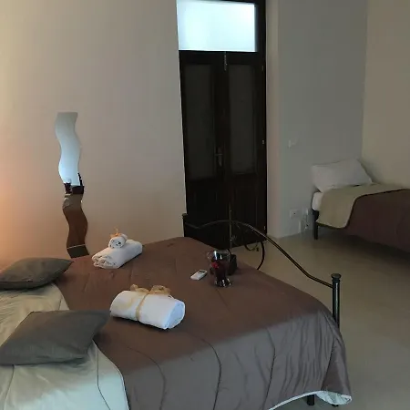 Bed & Breakfast A Casa Di Alba *