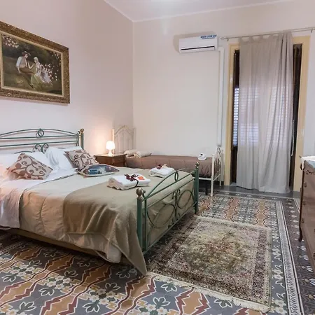 Bed & Breakfast A Casa Di Alba