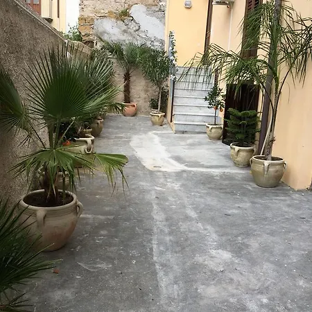 Couette-café A Casa Di Alba